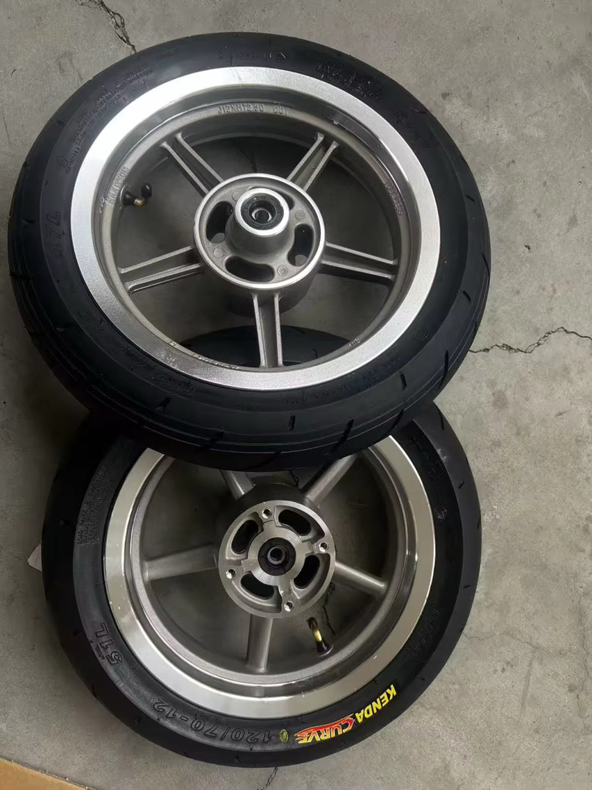 Tuttio / Razor / Yozma / RTR 12” Tubeless Supermoto Wheel Set