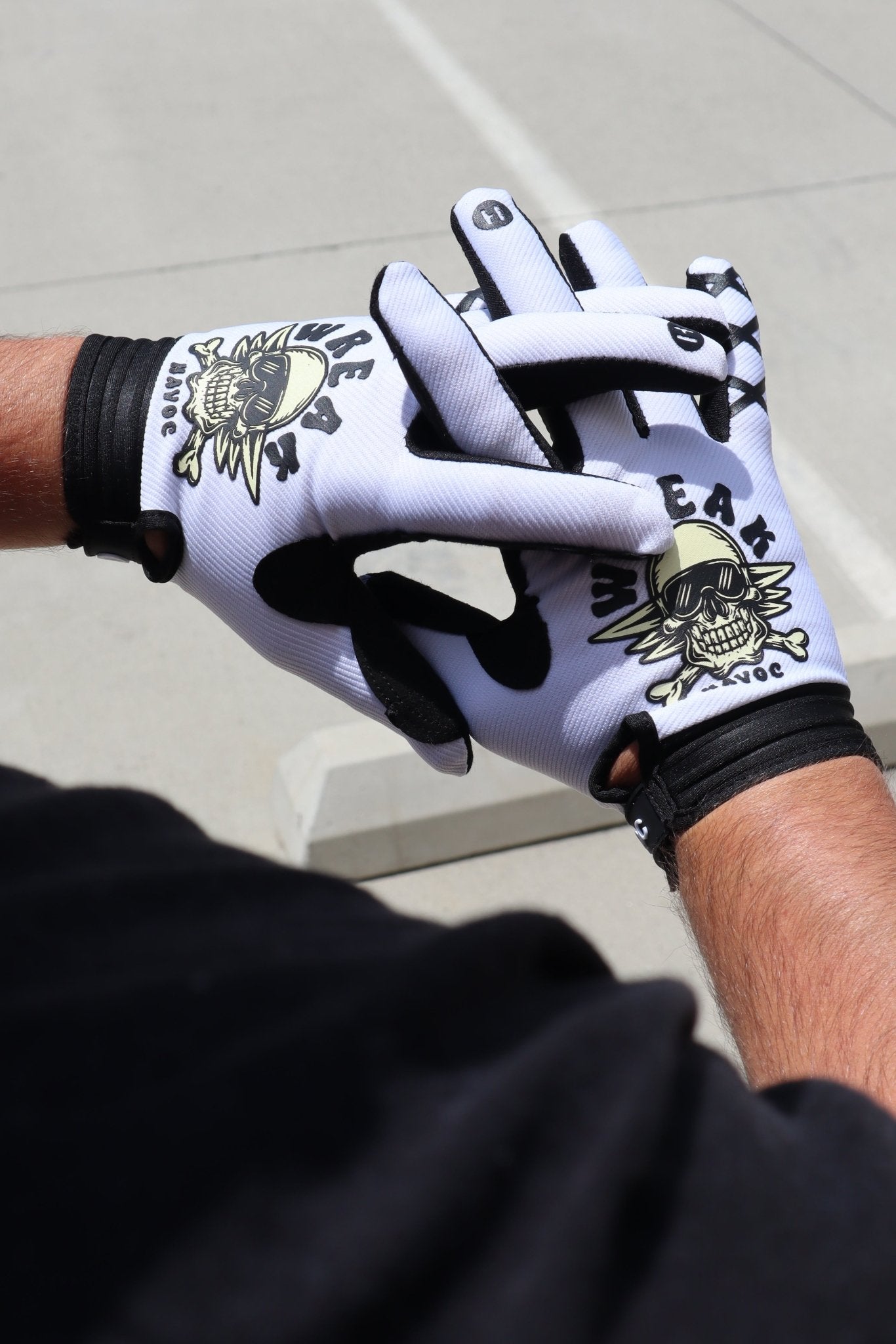 Skull and Crossbones Gloves | MTN MOTOWORKS E-Moto Performance Parts & Accessories